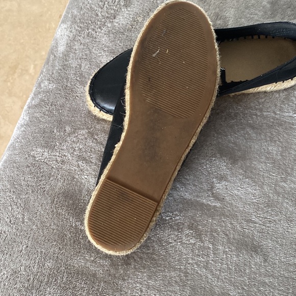 Espadrilles - Picture 4 of 4